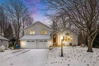 6468 Wildcreek Drive, Holland, MI 49423