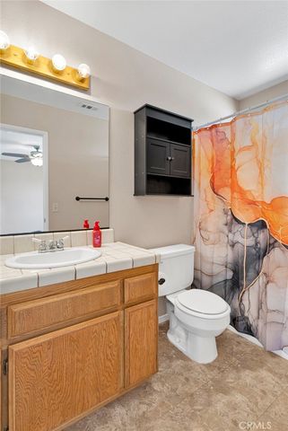 15185 Orange, Hesperia, CA 92345