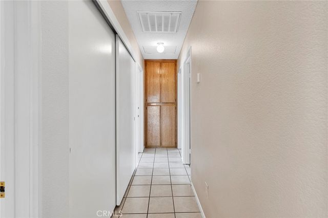 15185 Orange, Hesperia, CA 92345