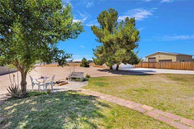 15185 Orange, Hesperia, CA 92345