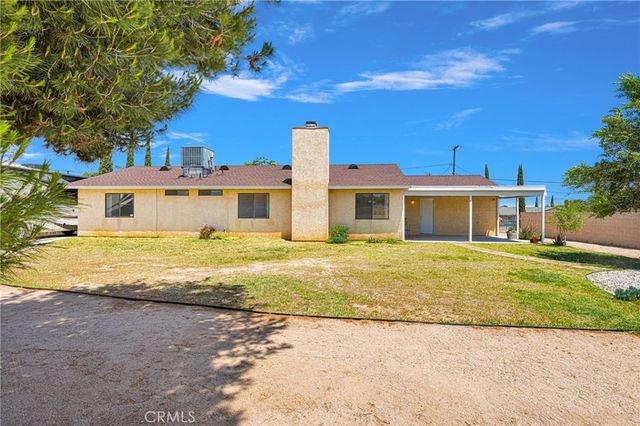 15185 Orange, Hesperia, CA 92345
