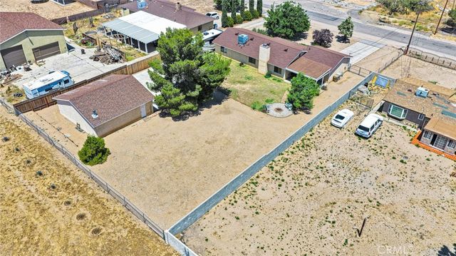 15185 Orange, Hesperia, CA 92345