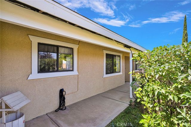 15185 Orange, Hesperia, CA 92345