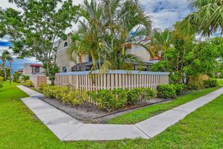 3640 Village Drive A, Delray Beach, FL 33445