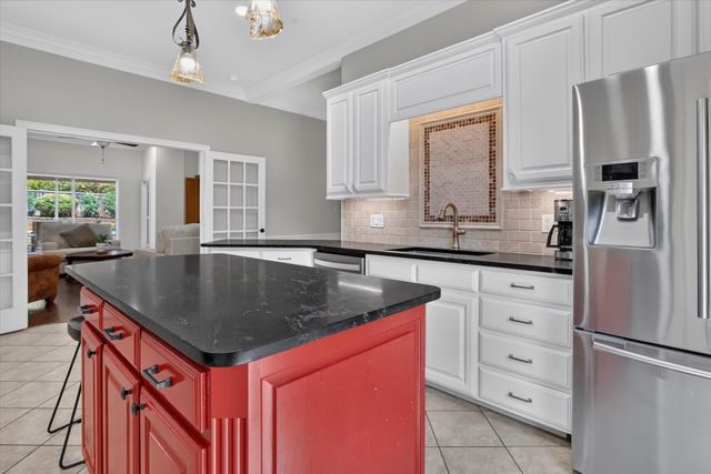 225 Shady Hill Lane, Double Oak, TX 75077