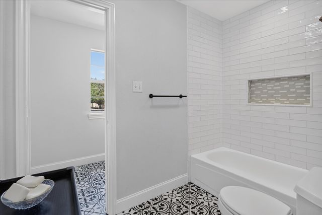 225 Shady Hill Lane, Double Oak, TX 75077
