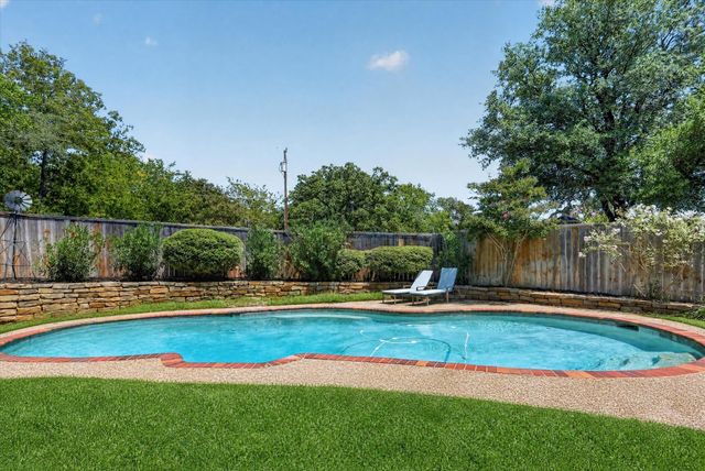 225 Shady Hill Lane, Double Oak, TX 75077