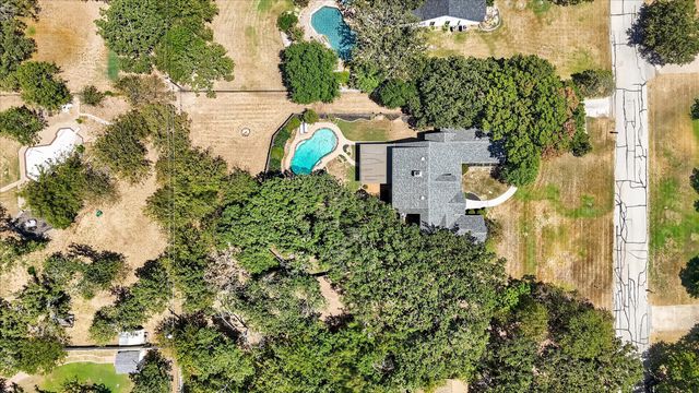 225 Shady Hill Lane, Double Oak, TX 75077