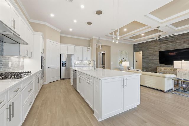 7885 MAINSAIL LANE, Sarasota, FL 34240