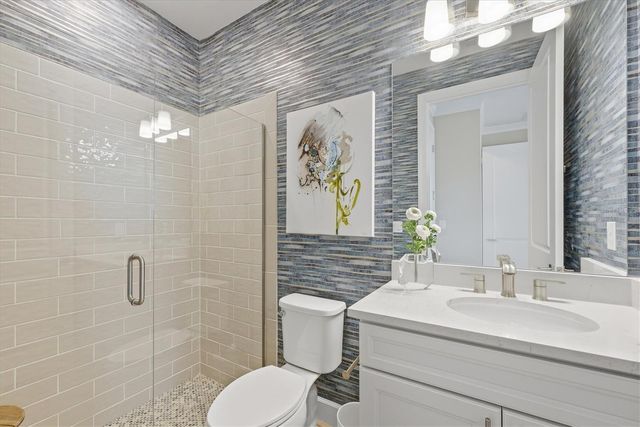 7885 MAINSAIL LANE, Sarasota, FL 34240