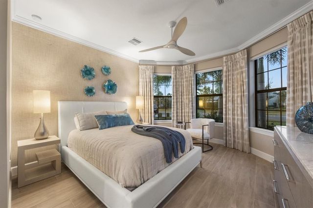 7885 MAINSAIL LANE, Sarasota, FL 34240