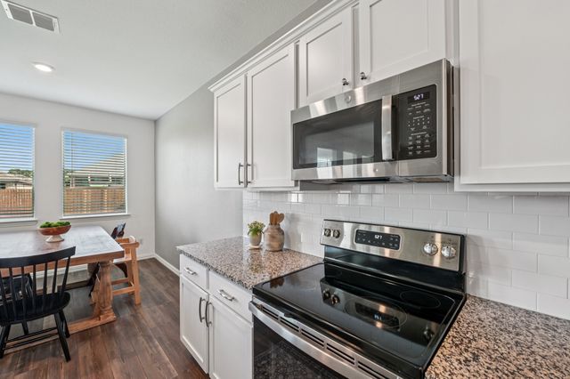 11600 Silver Queen Drive, Aubrey, TX 76227