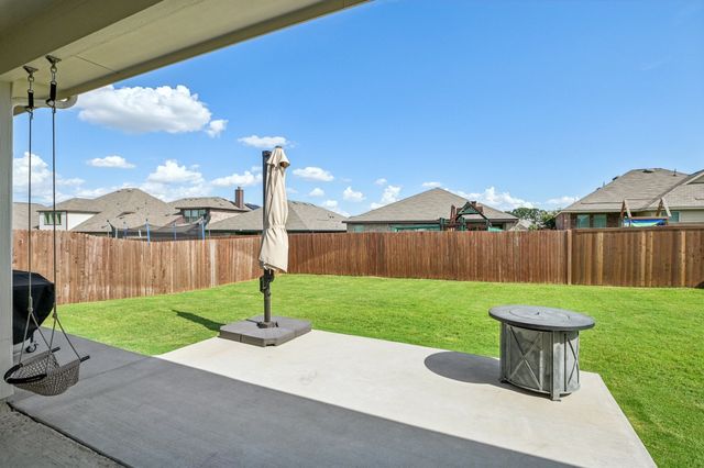 11600 Silver Queen Drive, Aubrey, TX 76227