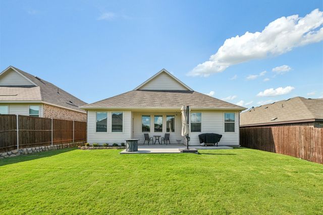 11600 Silver Queen Drive, Aubrey, TX 76227