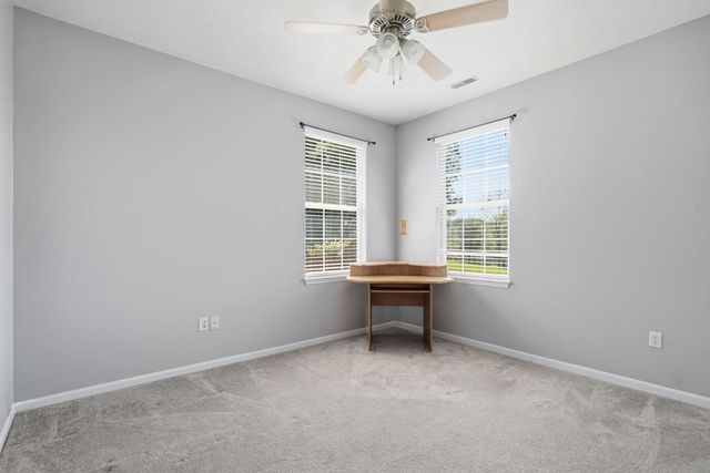 1008 St Andrews DRIVE, South Strabane, PA 15301