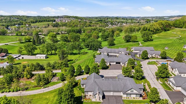 1008 St Andrews DRIVE, South Strabane, PA 15301