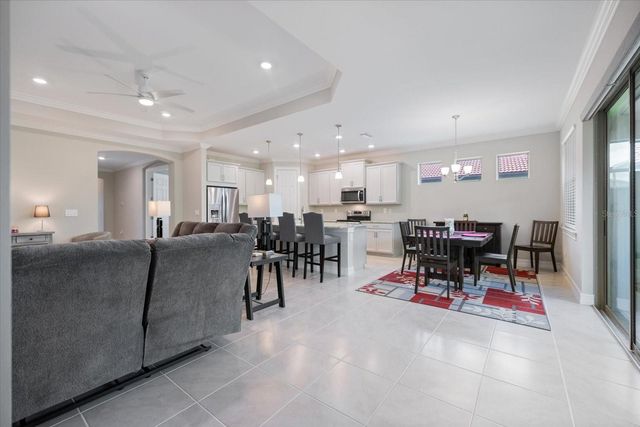 520 MARAVIYA BOULEVARD, Nokomis, FL 34275