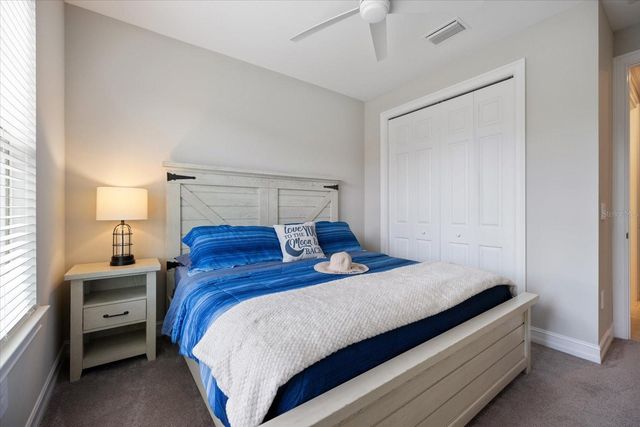 520 MARAVIYA BOULEVARD, Nokomis, FL 34275