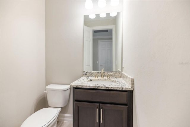 520 MARAVIYA BOULEVARD, Nokomis, FL 34275