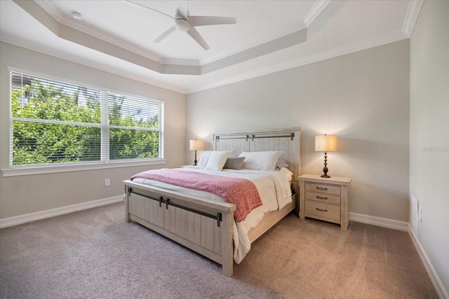 520 MARAVIYA BOULEVARD, Nokomis, FL 34275