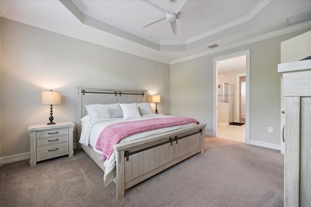 520 MARAVIYA BOULEVARD, Nokomis, FL 34275