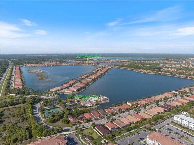 520 MARAVIYA BOULEVARD, Nokomis, FL 34275