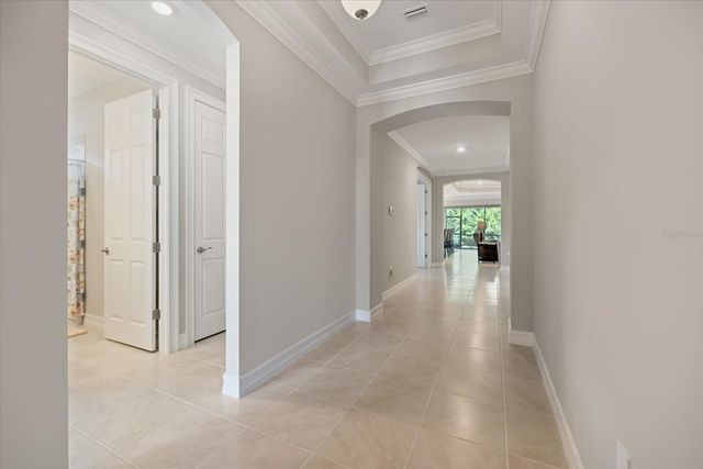 520 MARAVIYA BOULEVARD, Nokomis, FL 34275