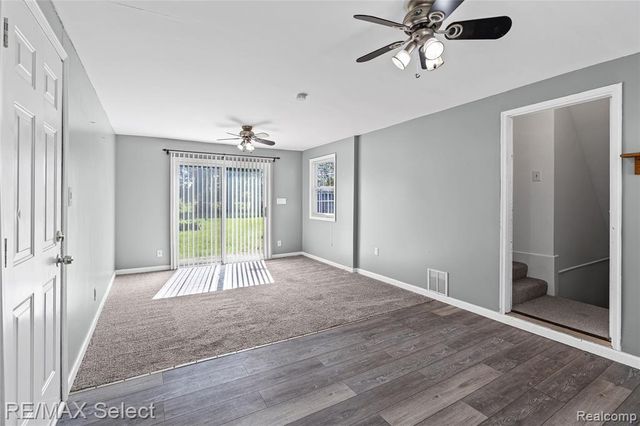 4075 Bristolwood Drive, Flint, MI 48507