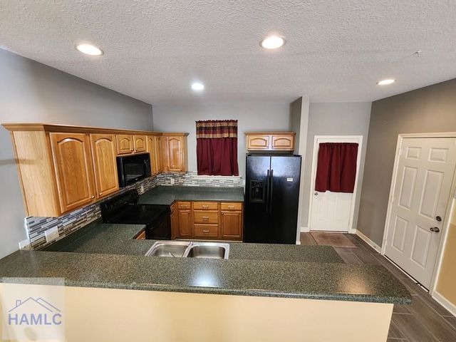 126 Governors Boulevard, Hinesville, GA 31313