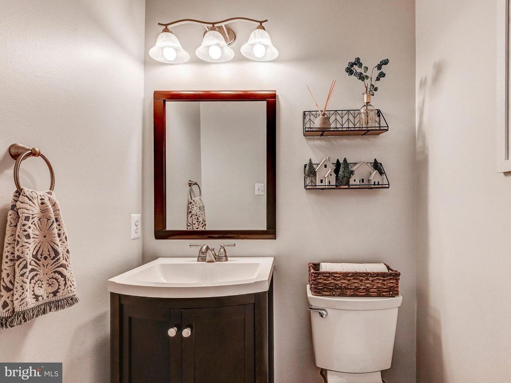Image 31 of property listing at 901 FELICIA CT, Bel Air, MD 21014
