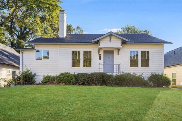 617 Hamilton E Holmes Drive NW, Atlanta, GA 30318