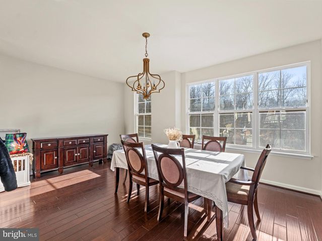 9002 PHITA LN, Manassas Park, VA 20111