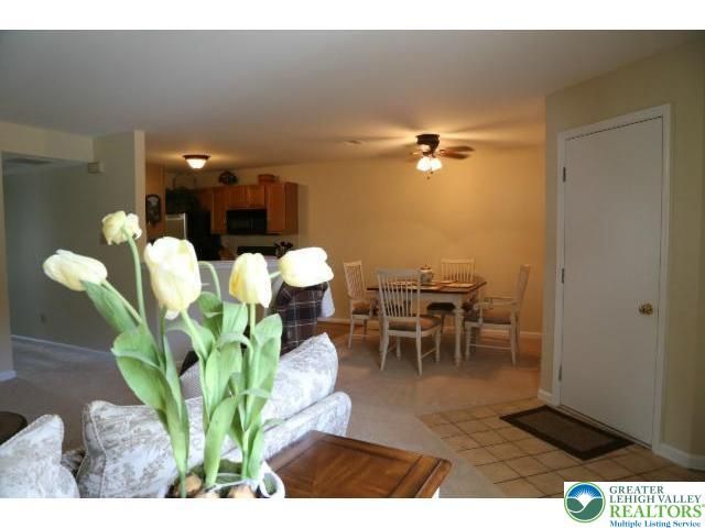 163 Lindfield Circle, Macungie Boro, PA 18062