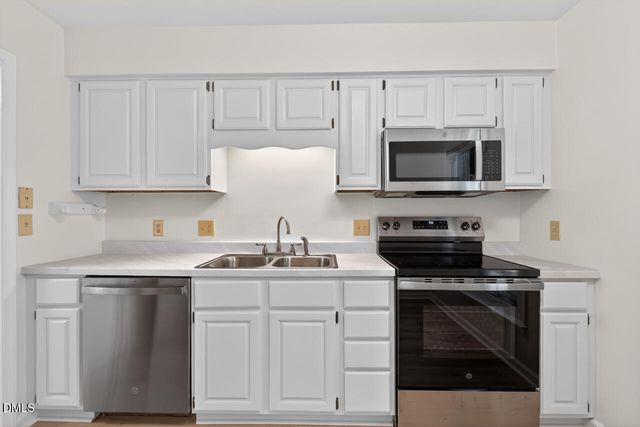 3129 Coachmans Way, Durham, NC 27705