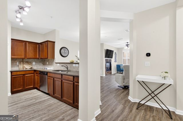 4805 W Village Way SE 1105, Smyrna, GA 30080