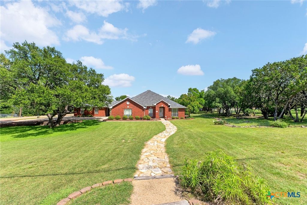 Image 1 of property listing at 1501 Buckboard Trail, Copperas Cove, TX 76522
