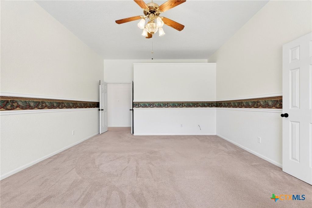 Image 15 of property listing at 1501 Buckboard Trail, Copperas Cove, TX 76522
