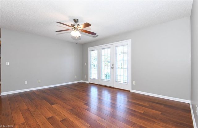 5805 Battery Drive, Greensboro, NC 27409