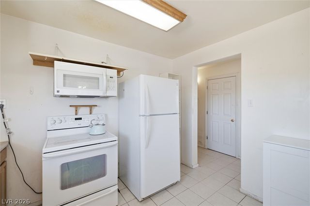 4991 East Cheyenne Way, Pahrump, NV 89061
