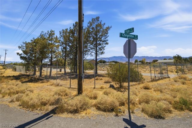 4991 East Cheyenne Way, Pahrump, NV 89061