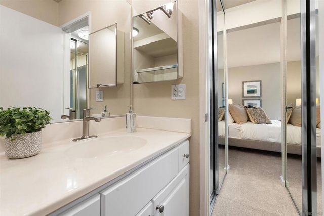 6955 ALVARADO RD 70, San Diego, CA 92120