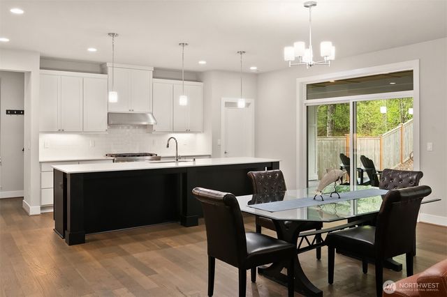 1367 Bandera Avenue SE, North Bend, WA 98045