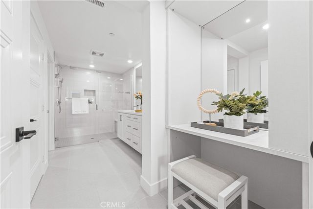 16123 Dawn 308, Tustin, CA 92782