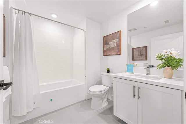 16123 Dawn 308, Tustin, CA 92782