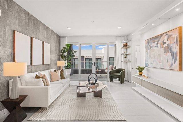 16123 Dawn 308, Tustin, CA 92782