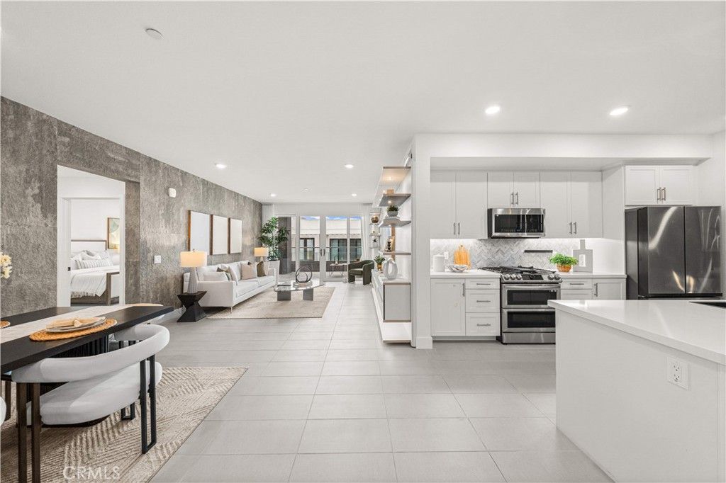 16123 Dawn 308, Tustin, CA 92782 — photo 2