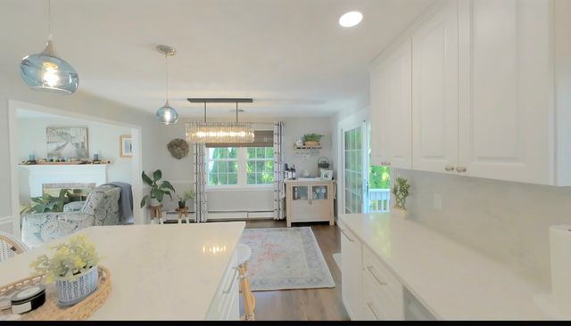 136 Maplewood Rd, Lynn, MA 01904
