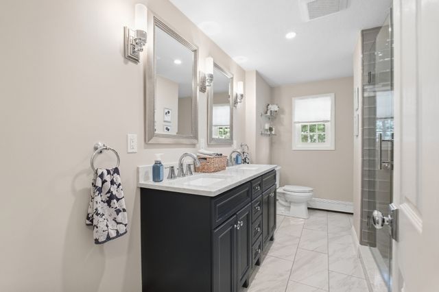 136 Maplewood Rd, Lynn, MA 01904