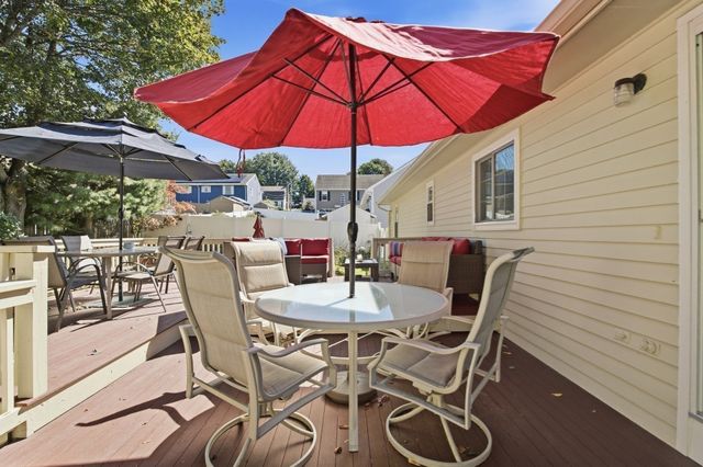 136 Maplewood Rd, Lynn, MA 01904