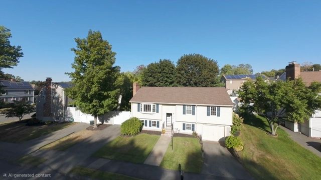 136 Maplewood Rd, Lynn, MA 01904